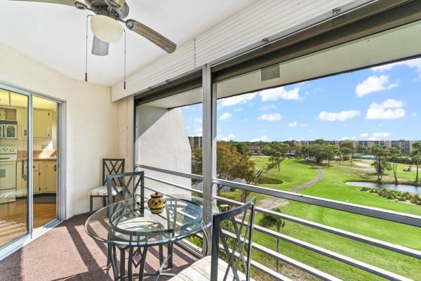 Poinciana Place 3, 3595 Birdie Dr #601, Lake Worth Beach, Florida 33467, image 1