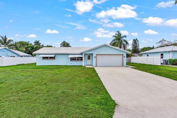 Kingsland Pines, 4588 Brady Blvd, Delray Beach, Florida 33445, image 1