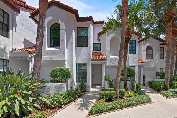 Mariners Cove, 2339 Treasure Isle Dr #43, Palm Beach Gardens, Florida 33410, image 1