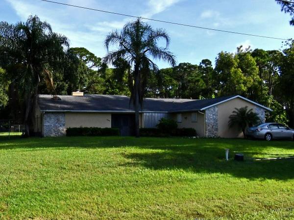 Indian River Estates, 708 E Easy St, Fort Pierce, Florida 34982, image 1