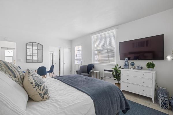 172 N County Rd #5, Palm Beach, Florida 33480, image 1