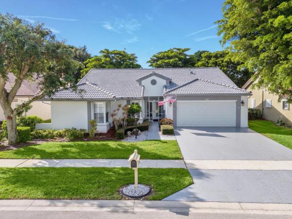 Summer Chase, 8261 Lake Cypress Rd, Lake Worth Beach, Florida 33467, image 1