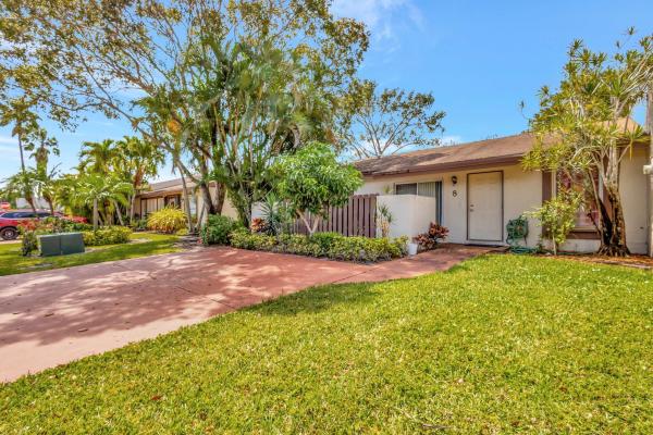 The Club At Boynton Lakes, 8 Knightsbridge Ln, Boynton Beach, Florida 33426, image 1