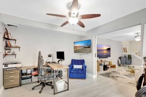 Glenwood Townhomes, 1402 14th Ter, Palm Beach Gardens, Florida 33418, image 3