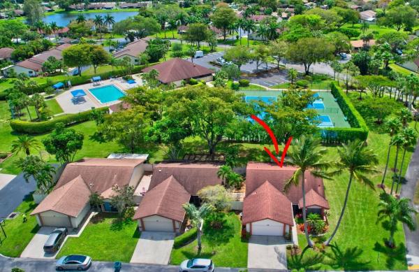 Boynton Lakes 3, 29 Fawlkland Cir, Boynton Beach, Florida 33426, image 1