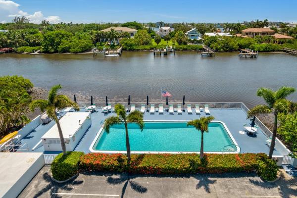 Tropicana Gardens, 4001 S Ocean Blvd #218, South Palm Beach, Florida 33480, image 1