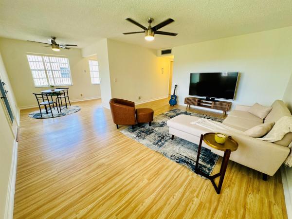 230 Normandy Ln, Delray Beach, Florida 33484, image 1