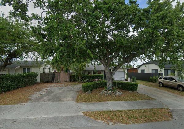 Lakewood Gardens, 3805 Corrigan Ct, Palm Springs, Florida 33461, image 1