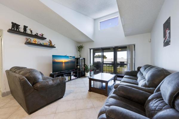 The Palm Club, 1011 Green Pine F3 Blvd #F3, West Palm Beach, Florida 33409, image 1