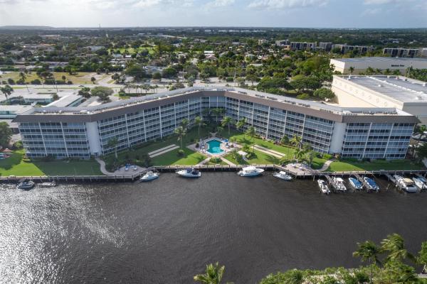 River House Towers, 390 N Federal Hwy #204, Deerfield Beach, Florida 33441, image 1