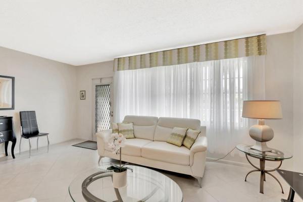 Cambridge, 2043 Cambridge C, Deerfield Beach, Florida 33442, image 2