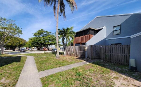 The Crossings Of Boynton Beach, 13 Crossings Cir #B, Boynton Beach, Florida 33435, image 1
