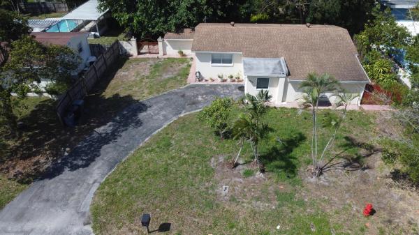 Patricks, 2435 Oklahoma St, West Palm Beach, Florida 33406, image 1