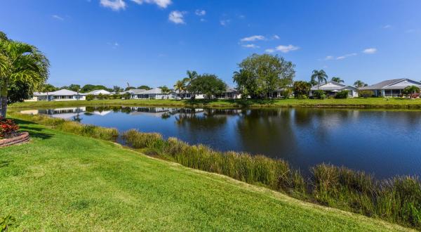 Palm Grove, 424 Banana Ln, Fort Pierce, Florida 34982, image 2