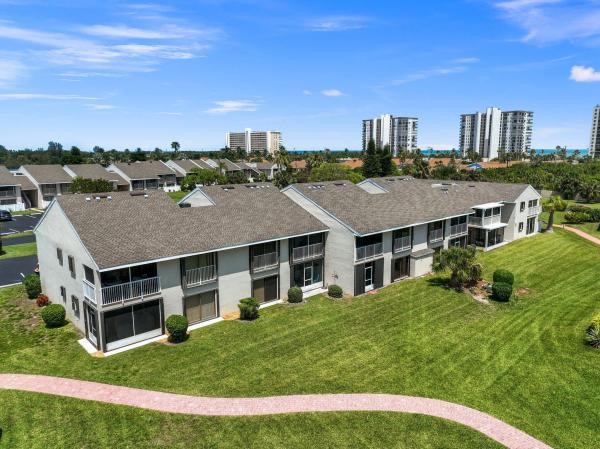 The Sands, 3209 S Lakeview Cir #8205, Fort Pierce, Florida 34949, image 1