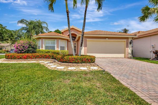 Valencia Shores, 9895 Tallyrand Dr, Lake Worth Beach, Florida 33467, image 1