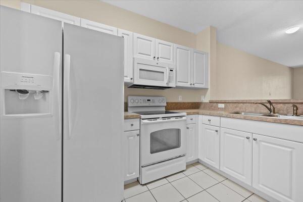 Arbor Parc - Mediterranea, 4150 Napoli Lake Dr, Riviera Beach, Florida 33410, image 1