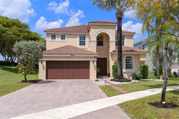 Waburton Village, 9910 Shepard Pl, Wellington, Florida 33414, image 1