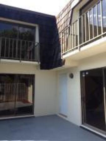 Forest Lakes Townhomes, 1670 Forest Lakes Cir #B, West Palm Beach, Florida 33406, image 1