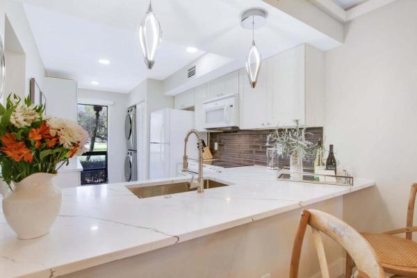 Golf Villas, 458 Brackenwood Ln, Palm Beach Gardens, Florida 33418, image 1