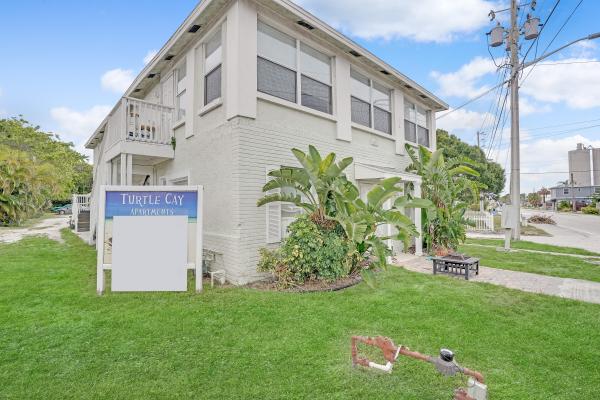 Edgartown, 637 - 647 N 2nd N St, Fort Pierce, Florida 34950, image 3