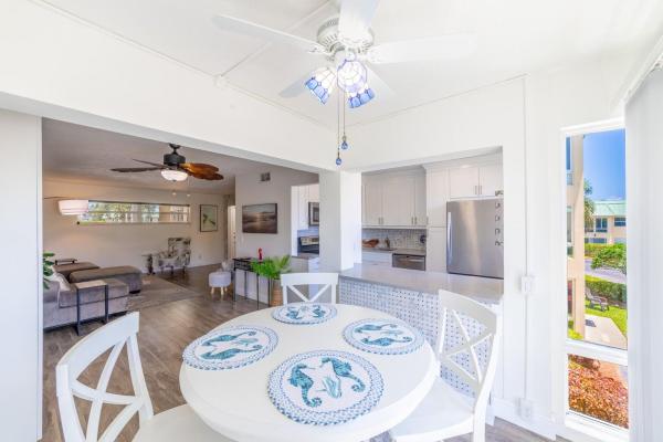 Colonial Club, 30 Colonial Club Dr #202, Boynton Beach, Florida 33435, image 1