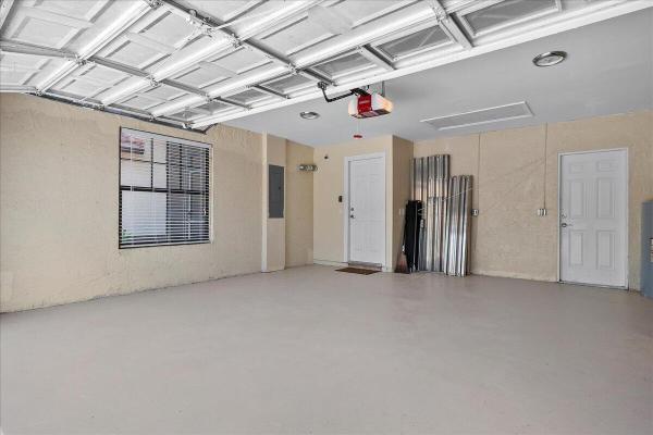 Lake Point, 12631 White Coral Dr, Wellington, Florida 33414, image 2