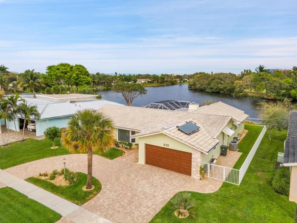 Boca Raton Square, 920 SW 11th Ter, Boca Raton, Florida 33486, image 1