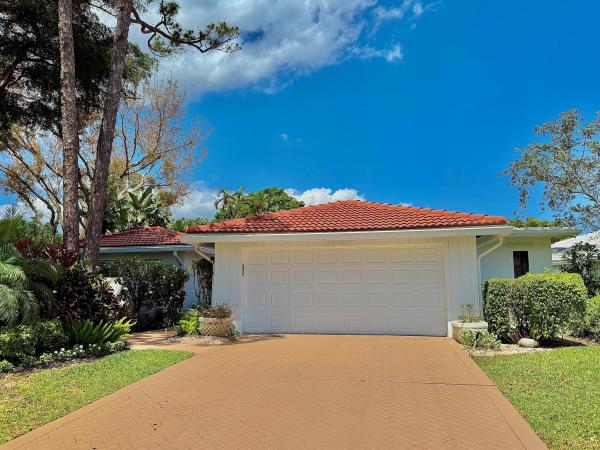 Estates At Hunters Run, 19 Estate Dr, Boynton Beach, Florida 33436, image 1