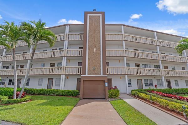 2023 Guildford B #B, Boca Raton, Florida 33434, image 1