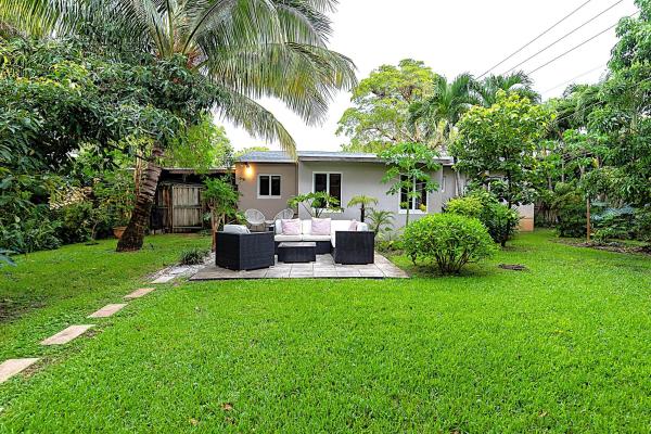 Poinsettia Heights, 1401 NE 17th Way, Fort Lauderdale, Florida 33304, image 1