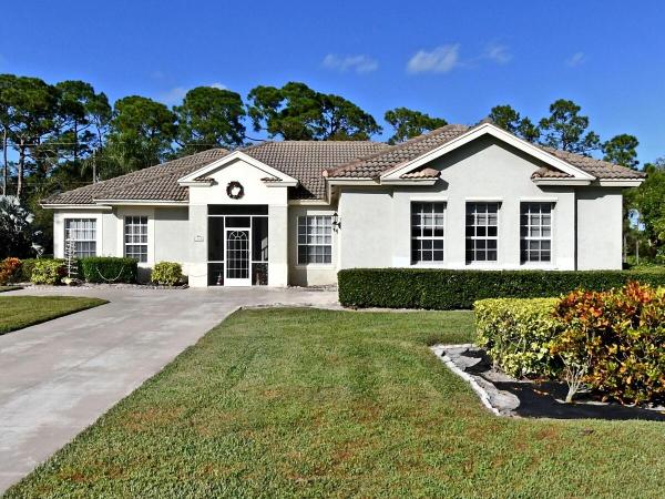 Meadowood Golf & Tennis Club, 3305 Bent Pine Dr, Fort Pierce, Florida 34951, image 1