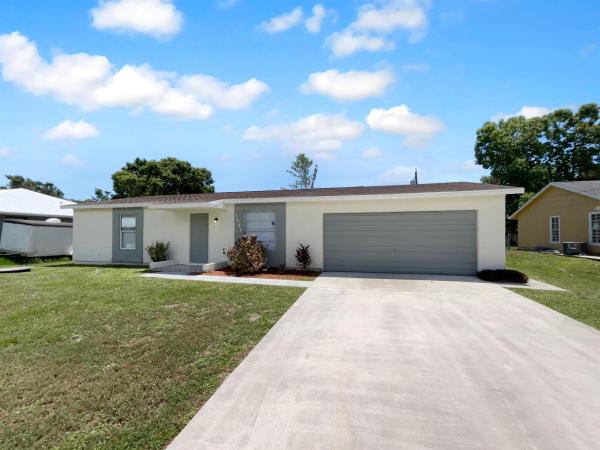 1541 SW Curry St, Port St. Lucie, Florida 34983, image 1
