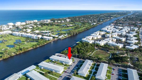 Hampshire Gardens, 2570 S Federal Hwy #1, Boynton Beach, Florida 33435, image 1
