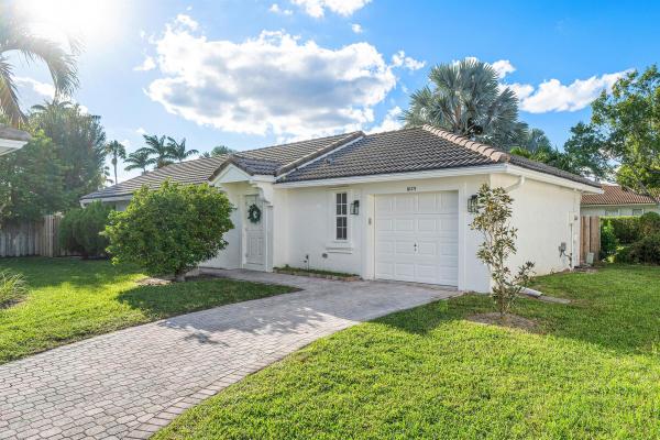 Wellington Lakes, 1825 Capeside Cir, Wellington, Florida 33414, image 1