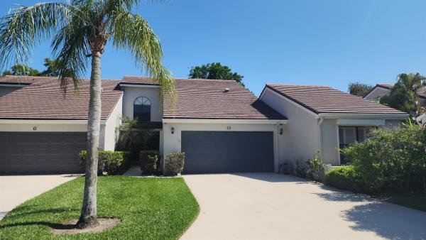 Townhomes Of Marlwood, 60 Edinburgh Dr, Palm Beach Gardens, Florida 33418, image 1
