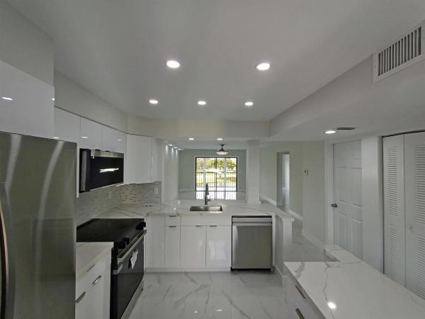 Huntington Lakes 4, 7320 Amberly Ln #305, Delray Beach, Florida 33446, image 1