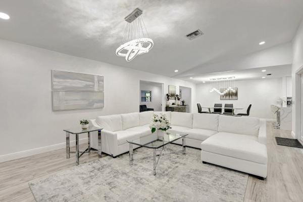 Gates Of Hillsboro, 3955 NW 3rd Ct, Deerfield Beach, Florida 33442, image 1