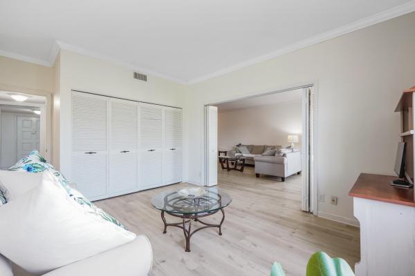 Longwood, 11811 Avenue Of The Pga, Palm Beach Gardens, Florida 33418, image 3