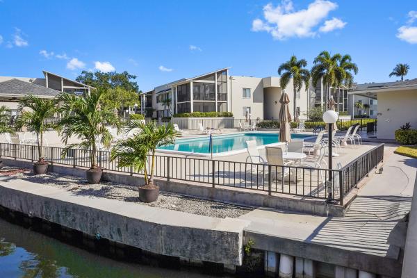 Longwood, 11811 Avenue Of The Pga, Palm Beach Gardens, Florida 33418, image 1