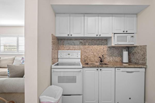 East Wind Beach Club, 150 N Ocean Blvd #S-10, Delray Beach, Florida 33483, image 2