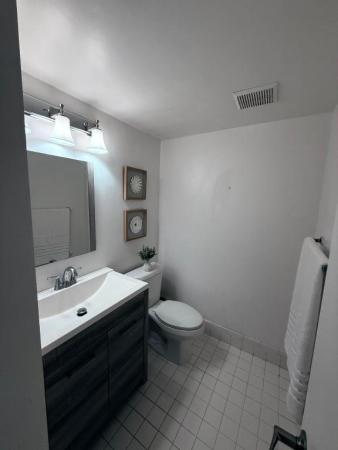 Kingsley At Century Village, 850 SW 133rd Ter #315B, Pembroke Pines, Florida 33027, image 3