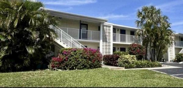 Earman Villas, 813 Hummingbird Way #8a, North Palm Beach, Florida 33408, image 1