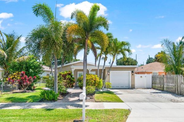 Atlantic Park Gardens, 37 SW 13th Ave, Delray Beach, Florida 33444, image 1