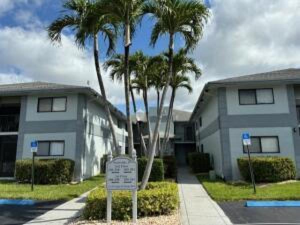Pembridge At Lakes Of Delray, 15235 Lakes Of Delray Blvd #303, Delray Beach, Florida 33484, image 1