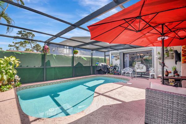 The Country, 4582 Holly Lake Dr, Lake Worth Beach, Florida 33463, image 1