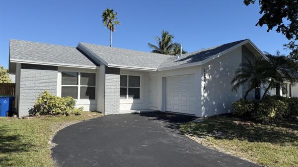 Windward Isle, 11771 NW 37th St, Sunrise, Florida 33323, image 1
