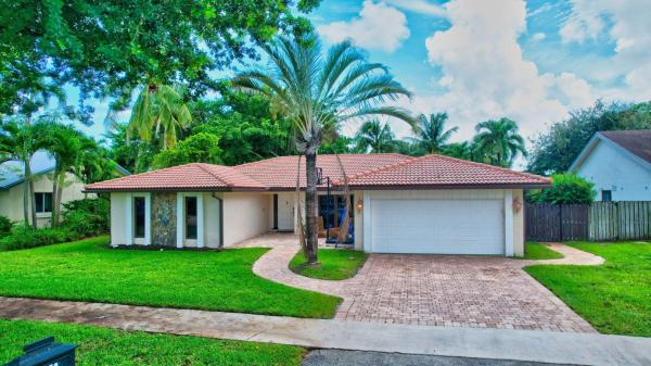 Pheasant Walk, 4770 Fox Hunt Trl, Boca Raton, Florida 33487, image 1