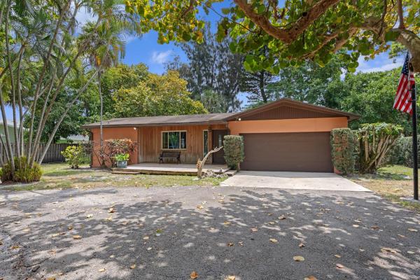 Anna-Johns Estates, 4284 Forest Ln, Palm Springs, Florida 33406, image 1