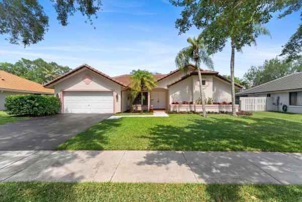 Shenandoah, 720 Culpepper Ter, Davie, Florida 33325, image 1